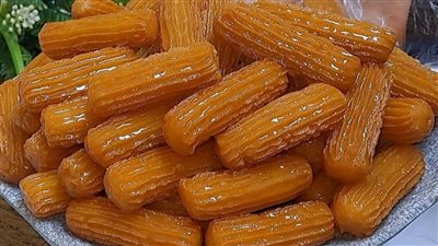 طريقة عمل بلح الشام بطريقه سهله وشكل وطعم رائع