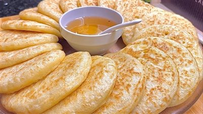 طريقة عمل فطائر المقلاة بدون بيض ولا حليب