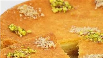 طريقة عمل هريسة السميد بنكهة الكنافه