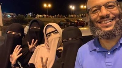 يحكى أن تاجرا غنيّاً إسمه زين
